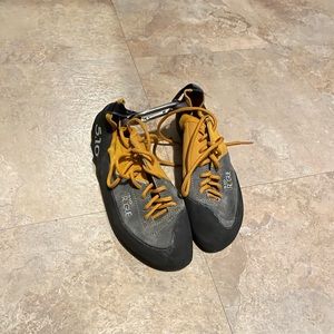 5.10 climbing shoes for women